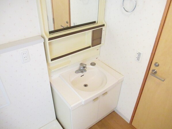 SHOUWA RESIDENCEの物件内観写真